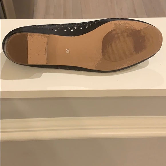 Chanel Flats Perforated Leather - Picture 3 of 3